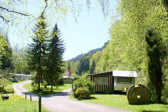 Eingang zum Caravan-Areal des Campingplatzes Müllerwiese